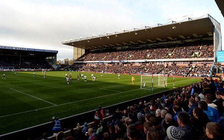 格球队的碰 格球队的碰